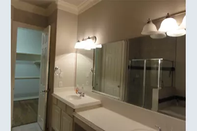 3211 Holly Crossing Drive, Houston, TX 77042 - Photo 12