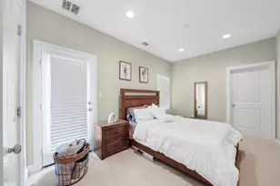 961 Saint Augustine St, Houston, TX 77023 - Photo 12