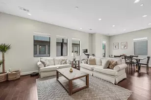 961 Saint Augustine St, Houston, TX 77023 - Photo 6