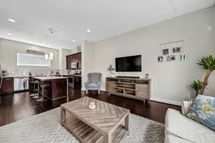 961 Saint Augustine St, Houston, TX 77023 - Photo 2