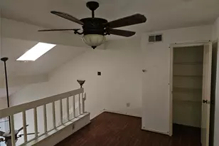 2425 Holly Hall St, Houston, TX 77054 - Photo 6