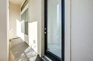 1222 W Dallas St, Houston, TX 77019 - Photo 18