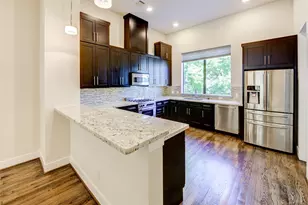 1222 W Dallas St, Houston, TX 77019 - Photo 14