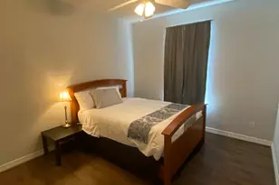 11045 Landswalk Dr, Houston, TX 77099 - Photo 4