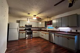 614 Percival St, Tomball, TX 77375 - Photo 4