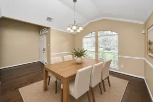 223 W New Meadows Dr, Sugar Land, TX 77479 - Photo 30