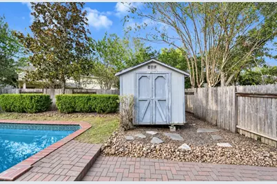 223 W New Meadows Drive, Sugar Land, TX 77479 - Photo 36