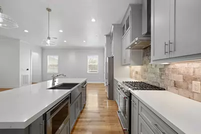 5343 Larkin Street, Houston, TX 77007 - Photo 8