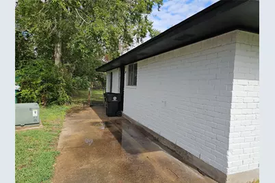 11023 Linvale Drive, Houston, TX 77016 - Photo 2