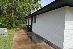 11023 Linvale Dr, Houston, TX 77016 - Photo 2