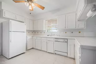 6618 Heron Ln, Pearland, TX 77584 - Photo 18