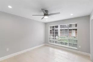 2201 Fountain View Dr, Houston, TX 77057 - Photo 14