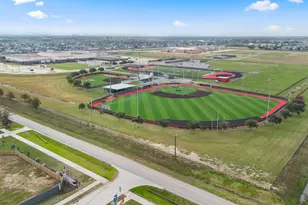 6206 Bayou Birch Ln, Baytown, TX 77521 - Photo 8