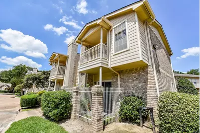 7575 Cambridge Street #1004, Houston, TX 77054 - Photo 2