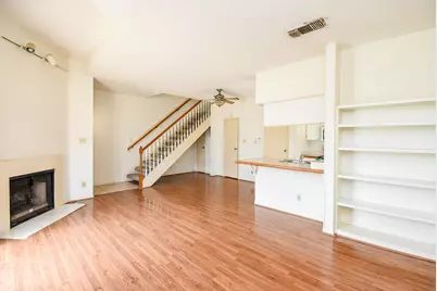 7575 Cambridge Street #1004, Houston, TX 77054 - Photo 6