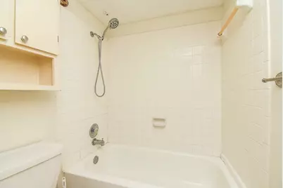 7575 Cambridge Street #1004, Houston, TX 77054 - Photo 20