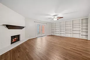 10834 Briar Forest Dr, Houston, TX 77042 - Photo 10