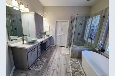 106 W Arbor Camp Circle, The Woodlands, TX 77389 - Photo 18