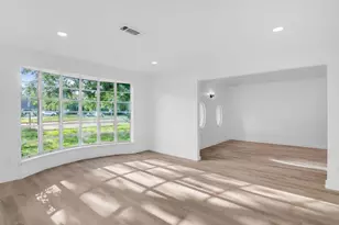 10603 Hillcroft Ave, Houston, TX 77096 - Photo 4