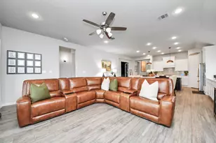 1711 Rustling Creek Dr, Missouri City, TX 77459 - Photo 10