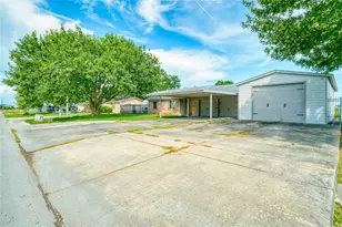 4406 Mallard Dr, Baytown, TX 77523 - Photo 2