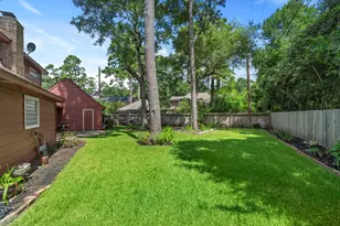 8206 Colonial Oaks Ln, Spring, TX 77379 - Photo 46