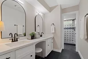 8206 Colonial Oaks Ln, Spring, TX 77379 - Photo 38