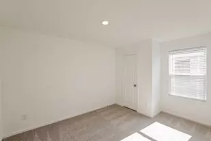 10818 Bird Of Paradise Ln, Houston, TX 77016 - Photo 14