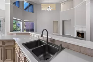 2227 Clawson Falls Ln, Sugar Land, TX 77479 - Photo 6