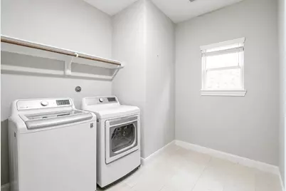 2034 Woodland Pine Court, Conroe, TX 77384 - Photo 6