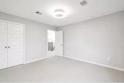2034 Woodland Pine Court, Conroe, TX 77384 - Photo 10