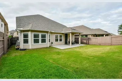 2034 Woodland Pine Court, Conroe, TX 77384 - Photo 32