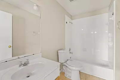 5247 Panay Park Drive, Houston, TX 77048 - Photo 4