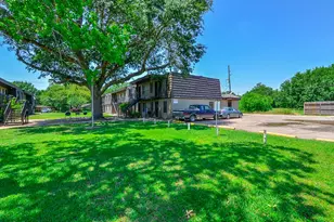 1526 East Ave, Katy, TX 77493 - Photo 2