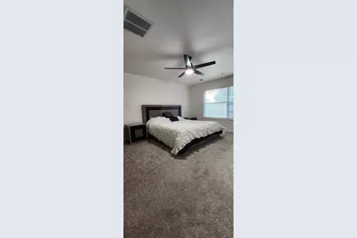 17238 Maple Hollow Drive, Sugar Land, TX 77498 - Photo 16