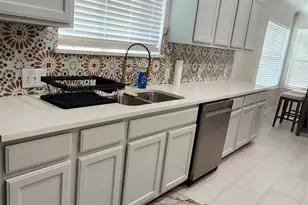 17238 Maple Hollow Dr, Sugar Land, TX 77498 - Photo 14