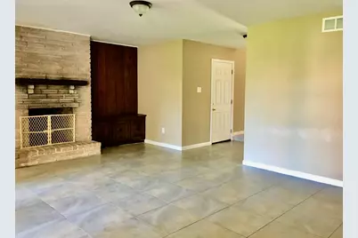 7410 Frostview Lane, Missouri City, TX 77489 - Photo 2