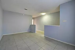 11830 Mulholland Dr, Meadows Place, TX 77477 - Photo 6