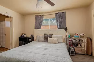 7510 Bubbling Spring Ln, Houston, TX 77086 - Photo 8
