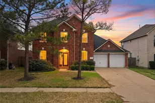 3126 Springdale Dr, Pearland, TX 77584 - Photo 1