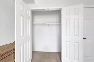19 S Scarlet Elm Ct, The Woodlands, TX 77382 - Photo 26