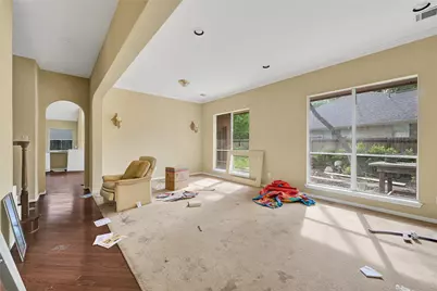 19 S Scarlet Elm Court, The Woodlands, TX 77382 - Photo 38
