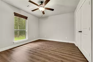 182 Stagecoach Cir, Huntsville, TX 77340 - Photo 36