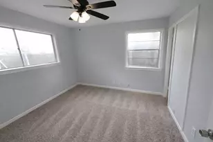 2118 17th Ave, Texas City, TX 77590 - Photo 8