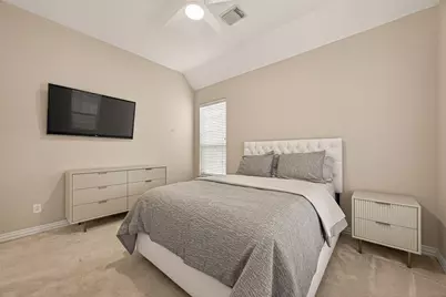 171 E Lansdowne Circle, The Woodlands, TX 77382 - Photo 20