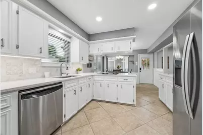 3702 Millbridge Drive, Houston, TX 77059 - Photo 4