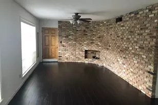 2101 Fountain View Dr, Houston, TX 77057 - Photo 2