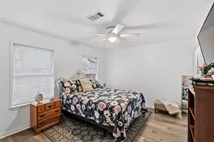 1710 Cavitt Ave, Bryan, TX 77801 - Photo 18