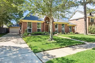 17931 Silver Ash Ln, Houston, TX 77095 - Photo 2