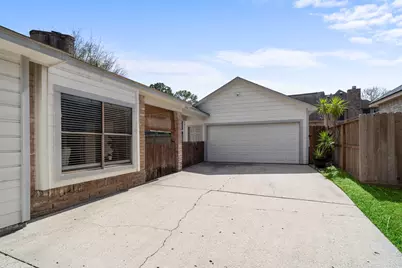 10415 Great Plains Lane, Houston, TX 77064 - Photo 30